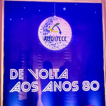 Festa dos Anos 80 foi um estouro!