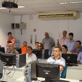 Assembleia discute proposta do Governador para &quot;PEC do Teto&quot;