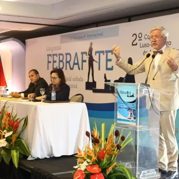 2º Congresso Luso-Brasileiro encerra com a instituição de rede de auditores fiscais da língua portuguesa